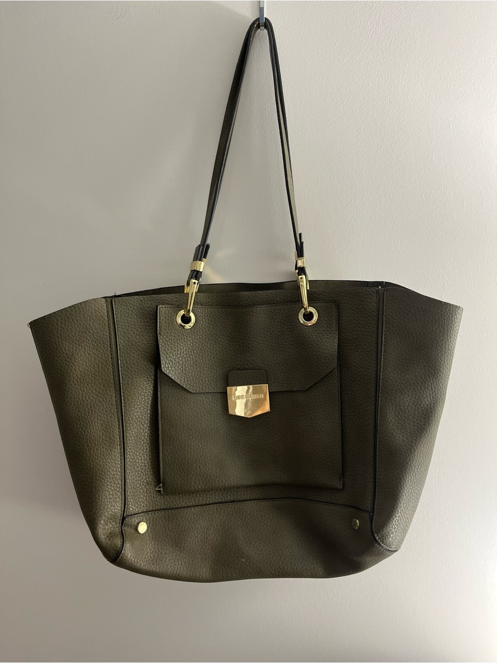 Steve Madden Tote Bag in Olive Green